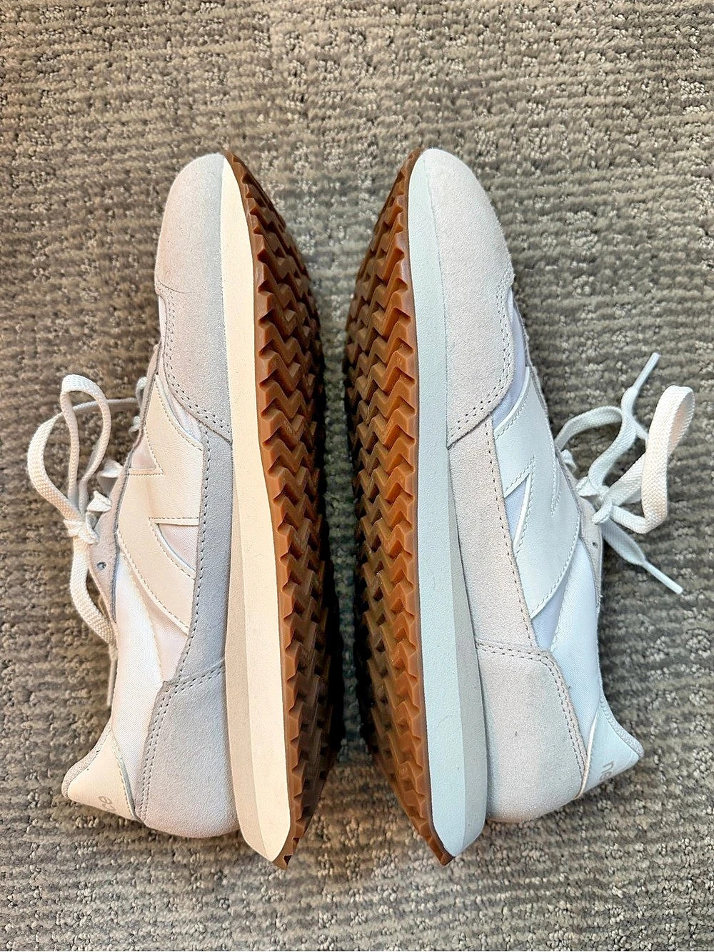 New Balance 237 Women's White & Pink Sneakers US 9.5 - Picture 3 of 6